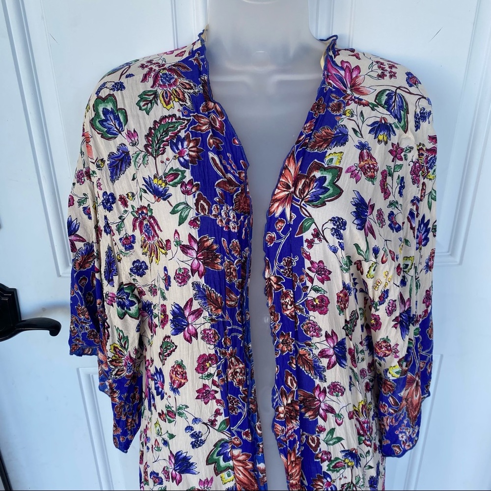 Democracy Floral Kimono Cardigan in White with Purple Trim